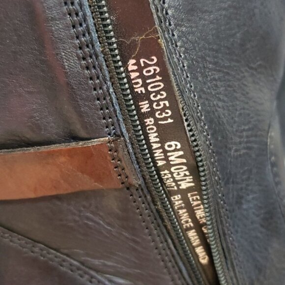 Clarks Women's Maymie Skye Boot - Picture 9 of 12